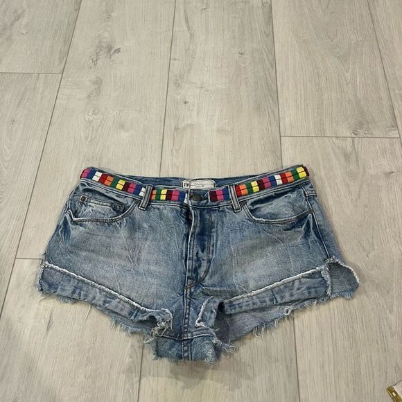 Free People Rainbow embroidered
Shorts Jean Cutoffs size 27 - Picture 1 of 9